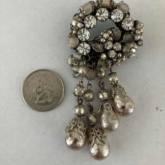 Vtg '50 RARE ORIGINAL ROBERT Miriam Haskell era baroque faux pearl brooch - Picture 2 of 3